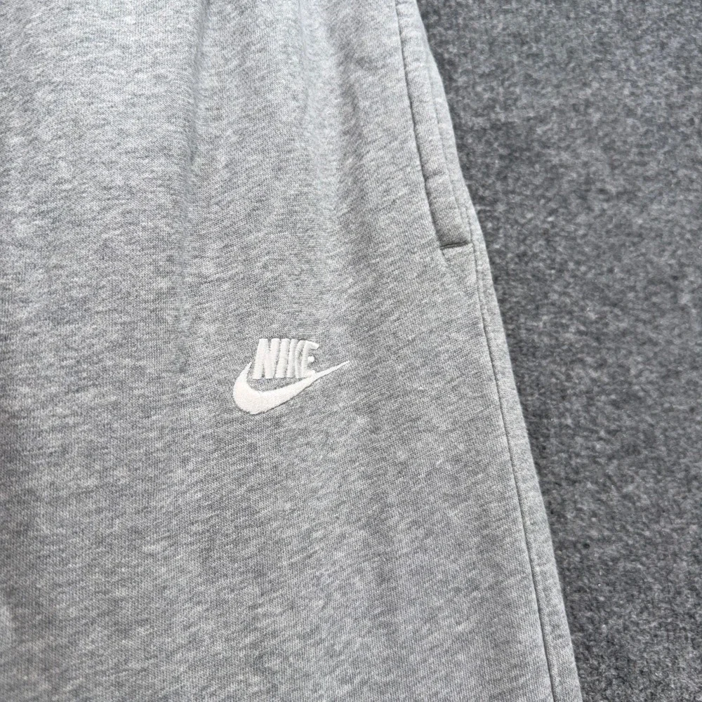 Nike Sweatpants Boys Large Gray Fleece Youth Kids Active Lounge Sportswear